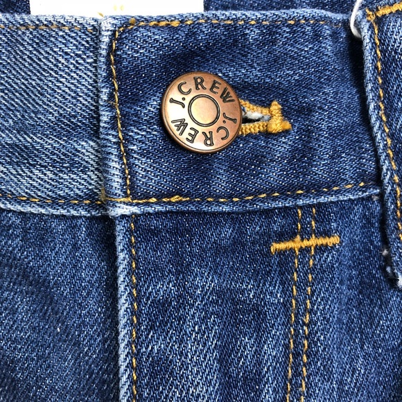 ❤️SOLD❤️ Crew Woman Short 29 Distressed Jeans - Picture 5 of 8